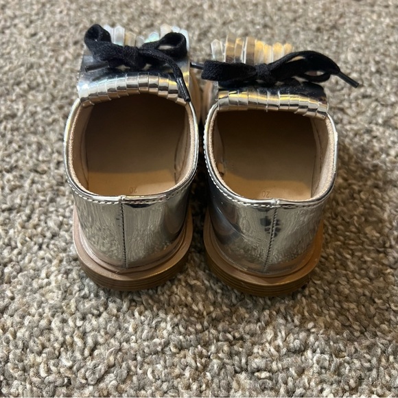 Zara Kids Girls Metallic Silver Patent Leather Oxford Lace Up Shoes Size 4.5 - Picture 3 of 5